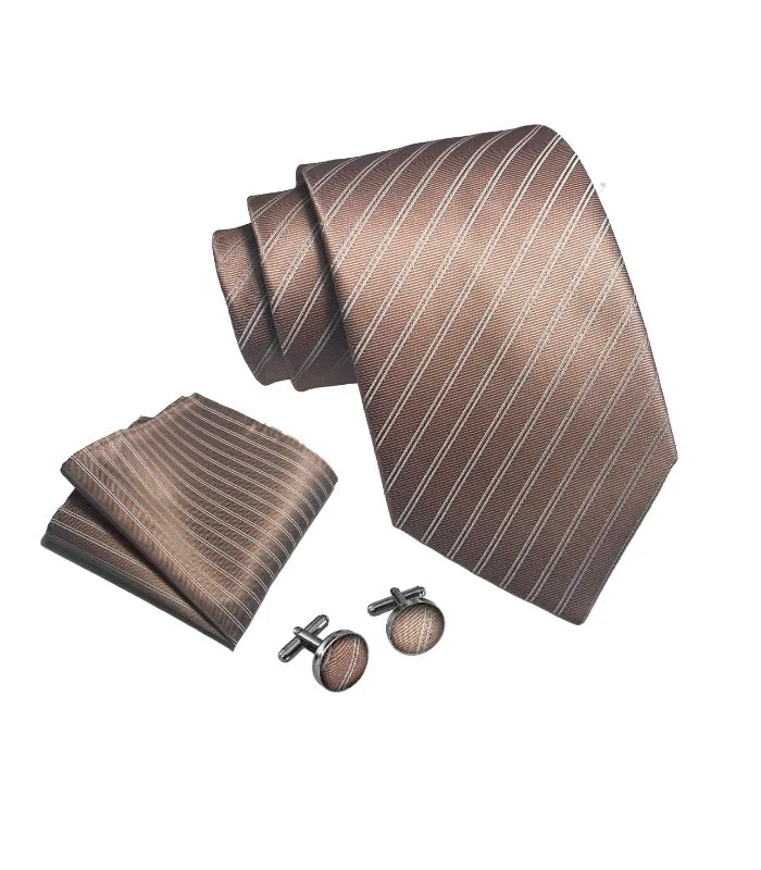 Slipsesæt fra Made To Fit